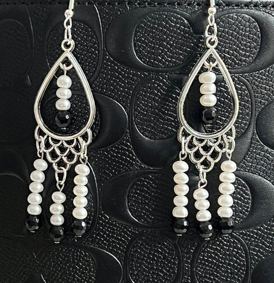 Pearls n Onyx Earrings